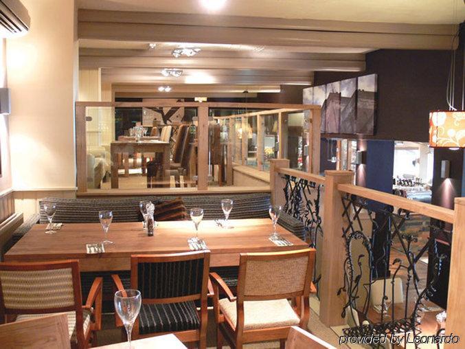 Potters Heron Hotel Romsey Restaurace fotografie